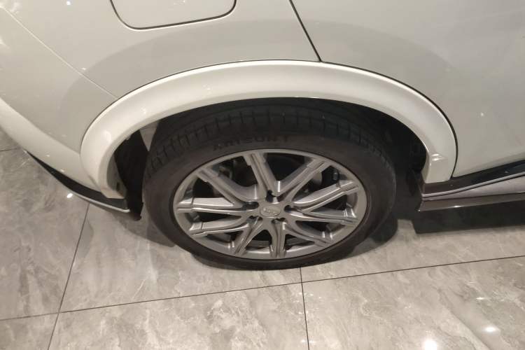 Used Infiniti ESQ 2014 1.6L Spontaneous Edition