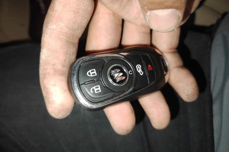 Used Buick GL8 2023 ES Lu Zun Deluxe Model
