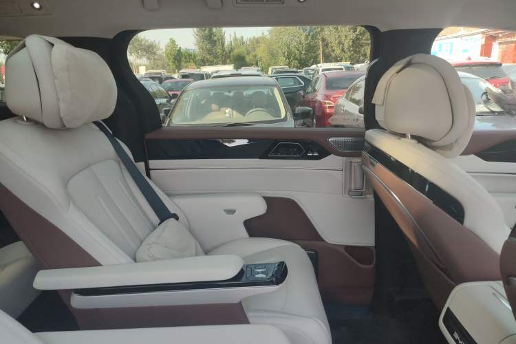 Used BYD Xia 2025 DM-i 1.5T 180km Beyond Edition