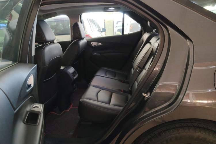 Used Chevrolet Equinox 2019 535T Automatic YuJie Edition China VI Left Rear Seat