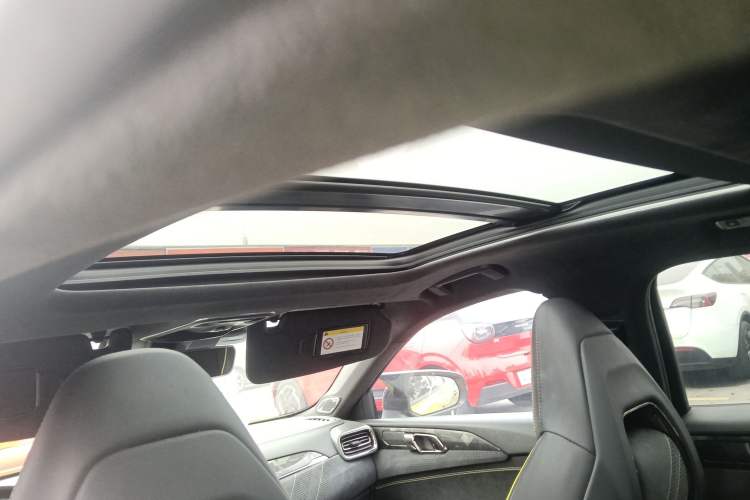 Used Lynk & Co 03 2022 03+ 2.0TD Automatic Wind-Chasing Edition
