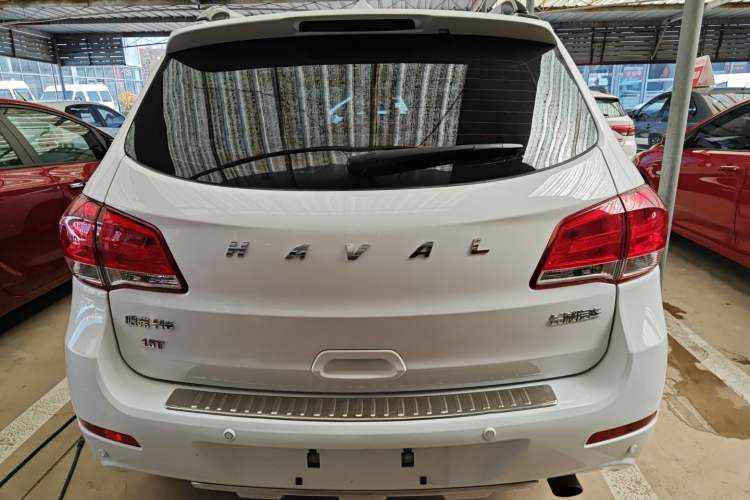 Used Haval H6 2015 Upgraded Model 1.5T Manual Two-Wheel Drive Elite Version