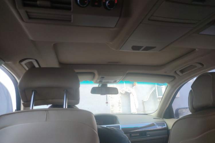 Used BMW 7 Series  Headliner