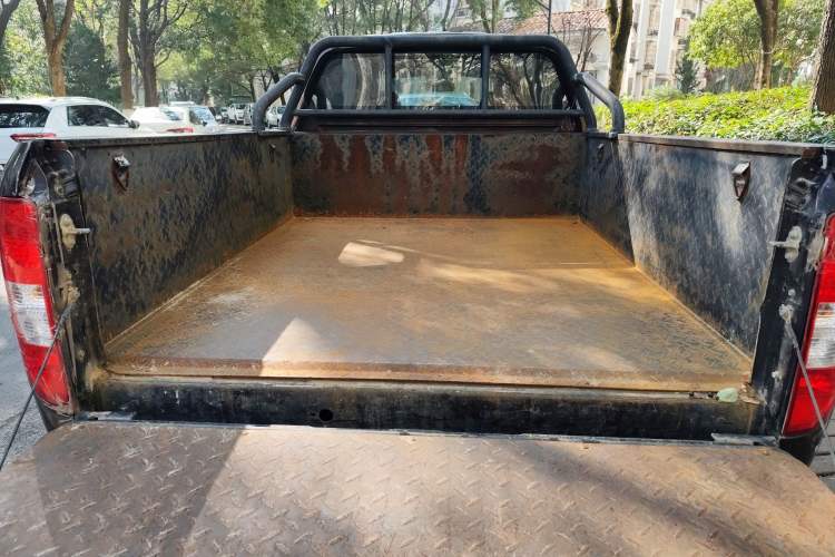 Used JMC Baodian 2020 2.5T Diesel Two-Wheel Drive Comfort Edition Long Wheelbase JX4D25A6L
