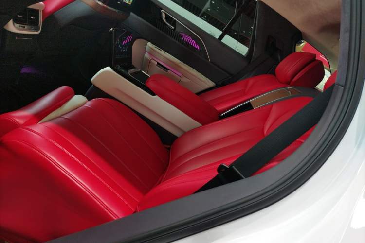 Used Hongqi E-HS9 2021 510 km Flagship Edition Four Seats
