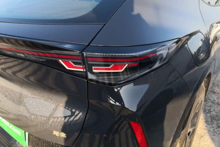 Used Volkswagen ID.UNYX 2024 Pro Long-Range Version