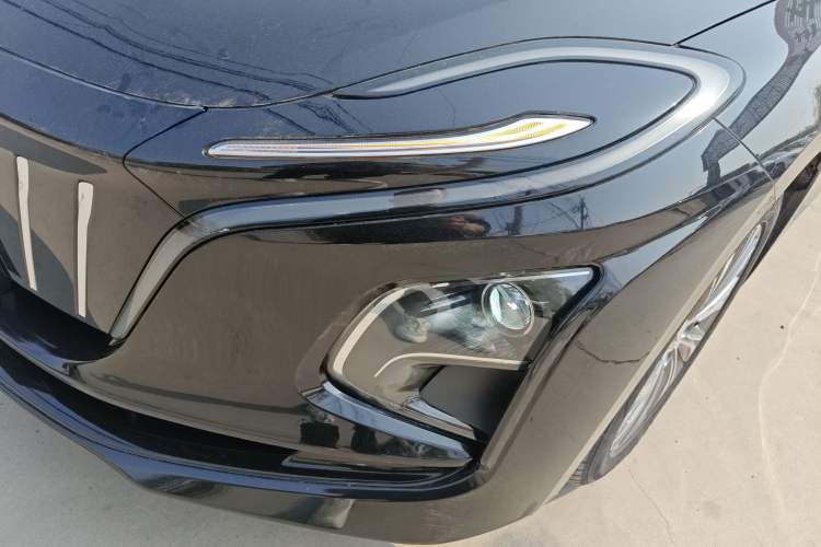 Used Hongqi E-QM5 2022 431 km Charge & Enjoy Edition Left Front Headlight