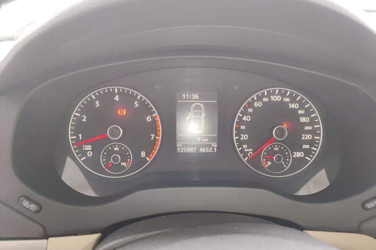 Used Volkswagen Sagitar 2014 Revised Version 1.4TSI Manual Luxury Edition
