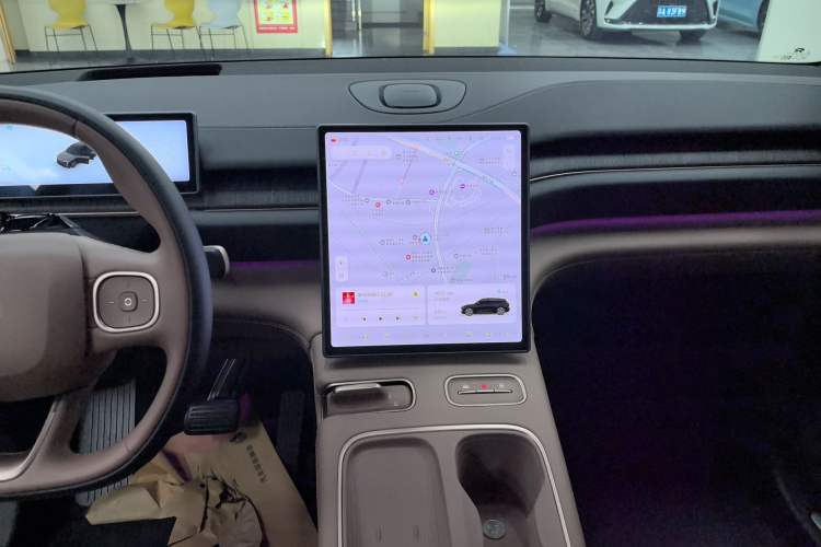 Used Nio ES6 2024 75 kWh
