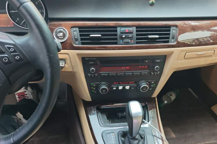 Used BMW 3 Series 2010 320i Sport Edition