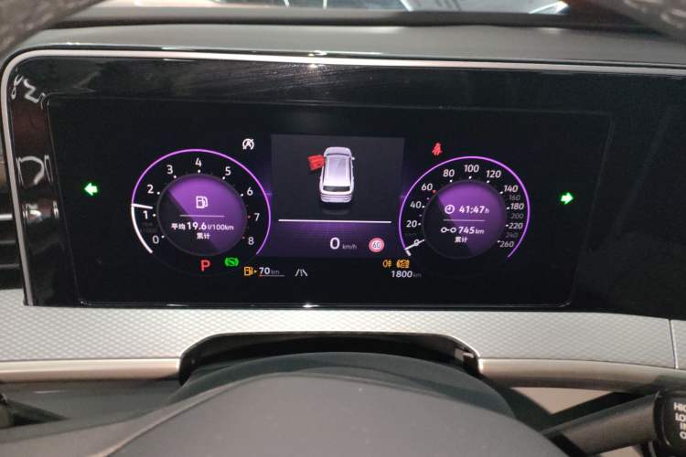 Used Volkswagen Tavendor 2024 380TSI All-Wheel-Drive R-Line Cruise Premium Edition Instrument Cluster