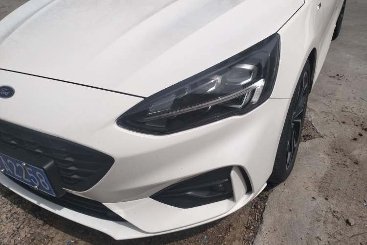 Used Ford Focus 2020 Sedan EcoBoost 180 Automatic ST Line Left Front Headlight