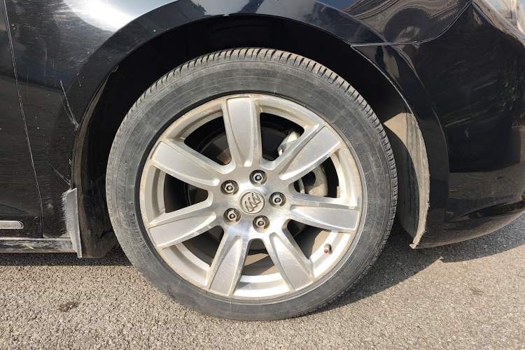 Used Buick LaCrosse 2012 2.4L SIDI Luxury Edition