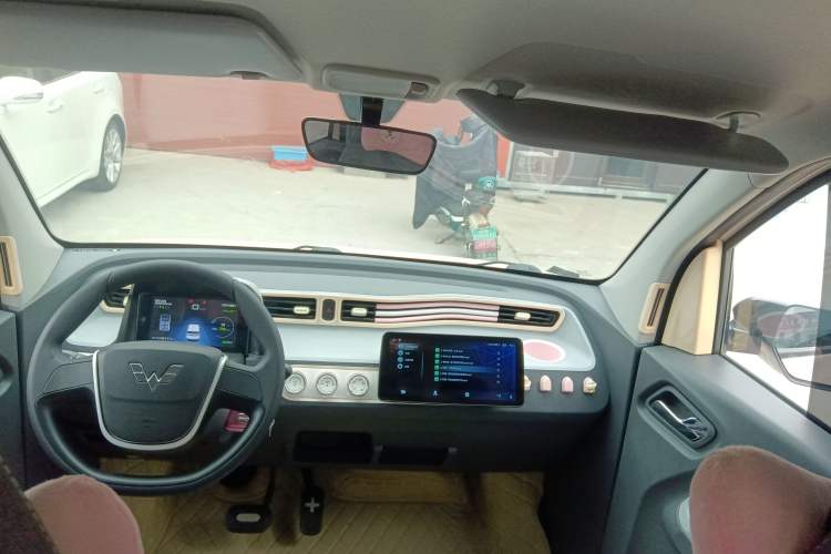 Used Wuling Hongguang MINIEV 2022 Macaron Fashion Edition Lithium-Nickel-Cobalt-Alpha-oxide