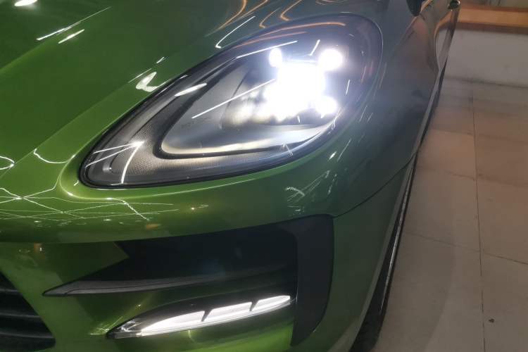 Used Porsche Macan 2018 Macan 2.0T Left Front Headlight