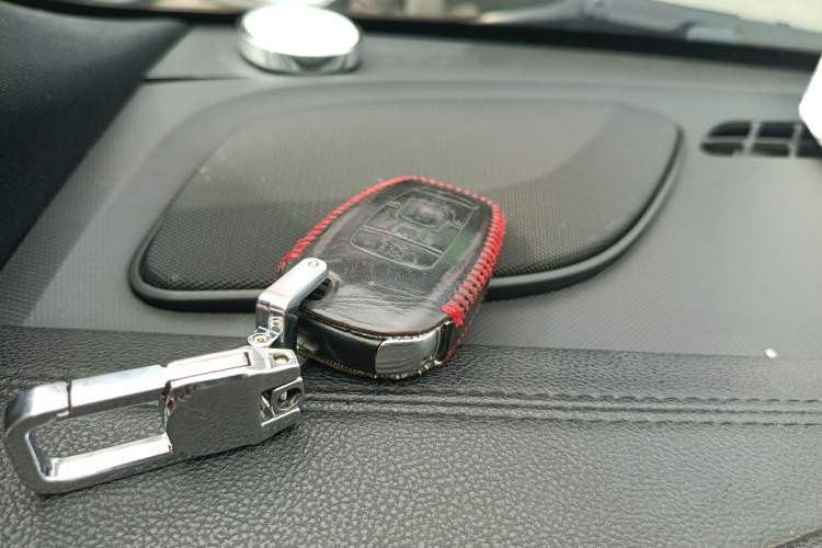 Used Lincoln MKC 2017 2.0T Four-Wheel Drive Zunya Edition
