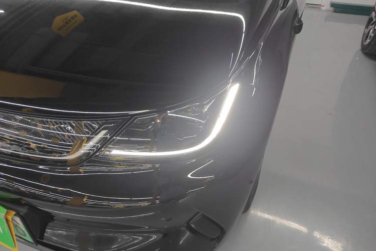 Used BYD Dolphin 2025 Intelligent Driving Version 410 km Fashion Edition
