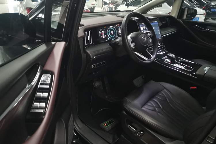 Used GAC Trumpchi M8 2024 Master Series 400T Prestige Edition