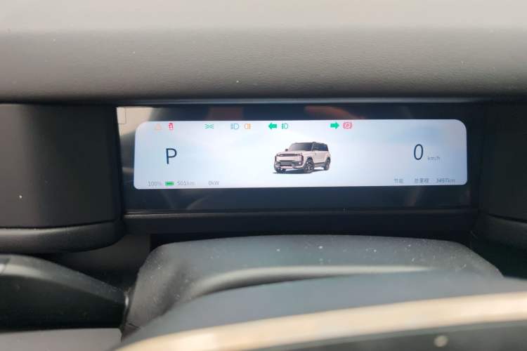 Used iCAR 03T 2024 501km Four-wheel Drive Long-Range Version Instrument Cluster