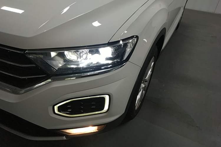 Used Volkswagen T-ROC 2022 280TSI DSG Two-Wheel Drive Elite PLUS