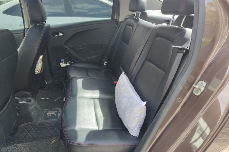 Used Peugeot 301 2014 1.6L Manual Luxury Edition
