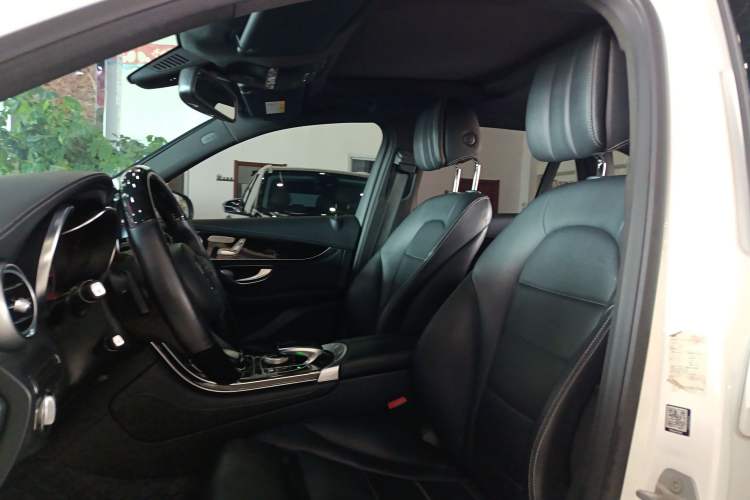 Used Mercedes-Benz GLC 2016 GLC 260 4MATIC Dynamic Edition
