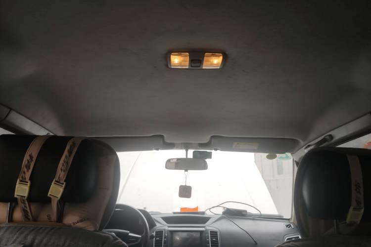 Used Leopaard Q6 2015 2.4L Manual 4x4 Excellence Edition
