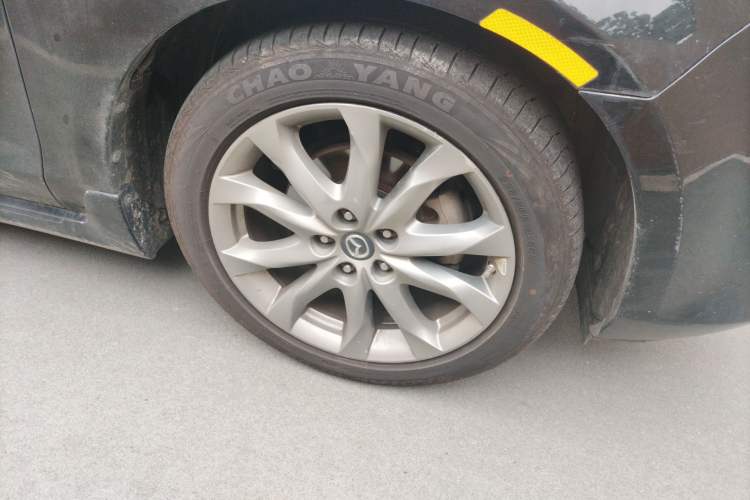 Used Mazda 8 2011 2.3L Ultimate Edition