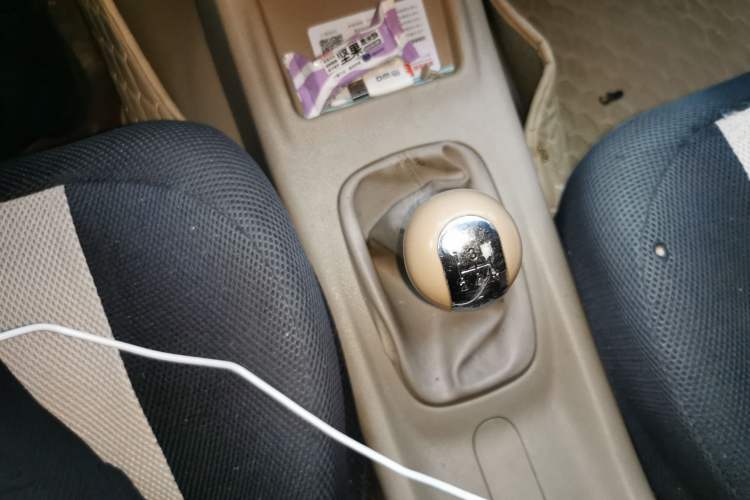 Used FAW Senya M80 2011 1.3L Manual 5 Seats