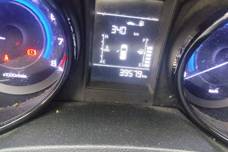 Used CHANGAN CS15 2016 1.5L Manual Comfort Edition Odometer Close Up