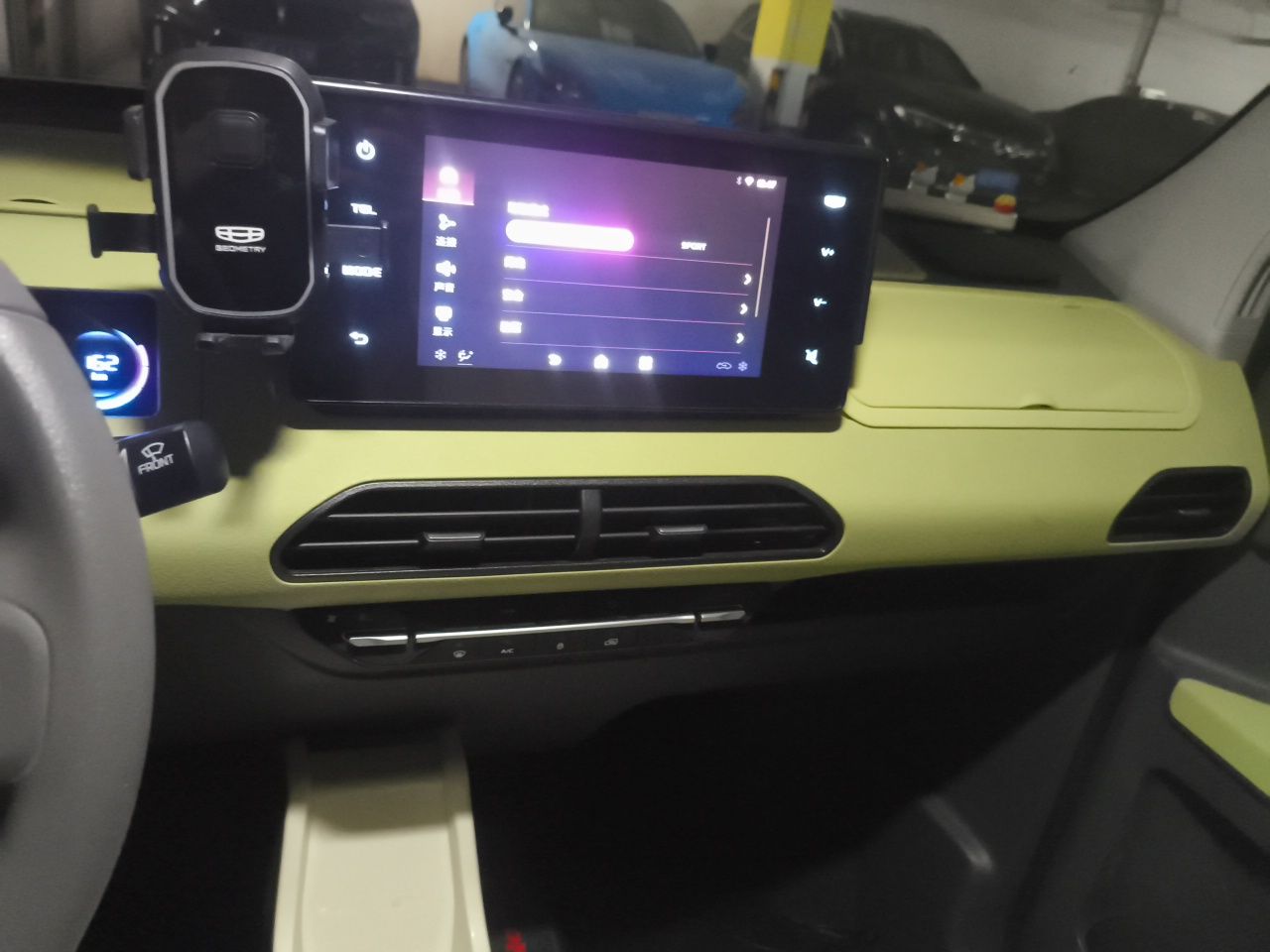 Geely Galaxy Panda 2023 Panda Mini 200km Endurance Bear — снимка 13