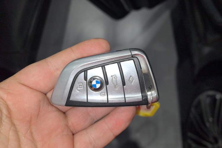 Used BMW 5 Series 2018 Restyled 530Li Leading Edition M Sport Package