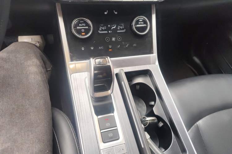 Used Chery Tiggo 8 2023 Kunpeng Edition 290TGDI Automatic Excellence Model