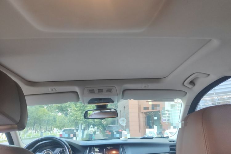 Used BMW 5 Series 2014 535Li Leading Model
