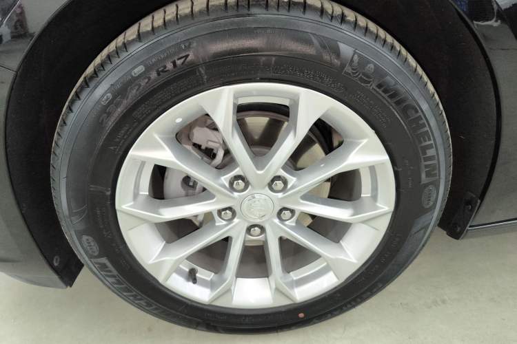 Used Buick LaCrosse 2022 552T Luxury Version