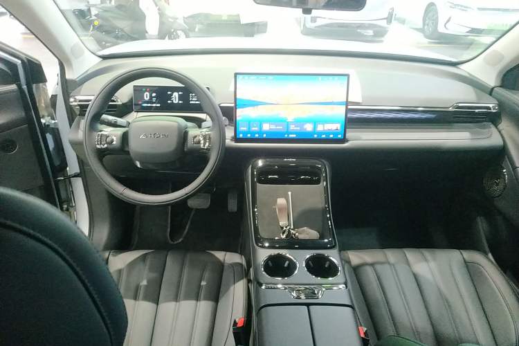 Used AION V 2026 Model Aion Tyrannosaurus Family Edition 650 Zhihao Edition
