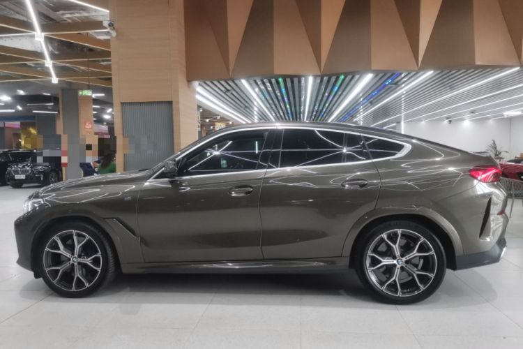 Used BMW X6 2020 xDrive40i Luxury Model with M Sport Package
