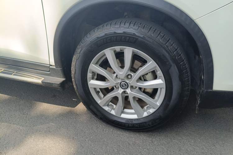 Used Nissan X-Trail 2019 2.0L CVT Smart Connect Comfort Edition 2WD