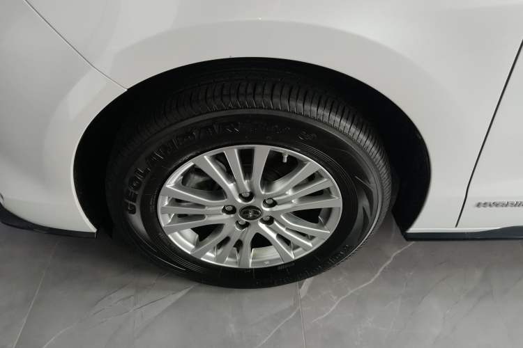 Used Toyota SIENNA 2021 2.5L Hybrid Luxury Edition