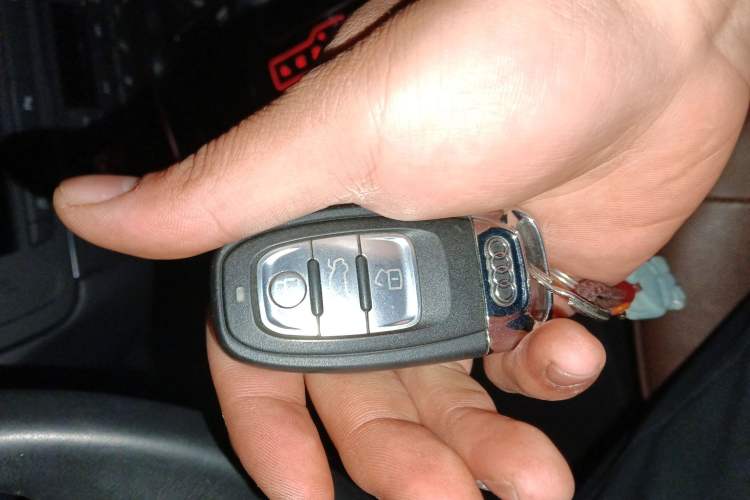 Used Audi A6L 2014 30 FSI Comfort Model Interior 1