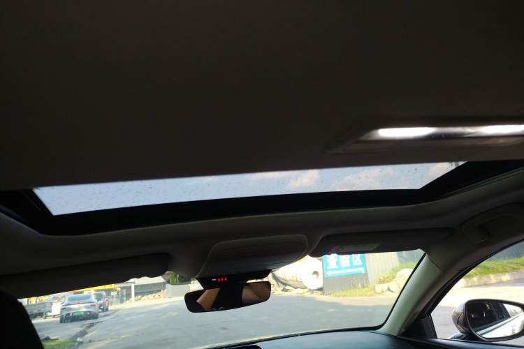 Used Mazda 3 Axela 2021 2.0L Automatic ZhiXuan Edition Headliner