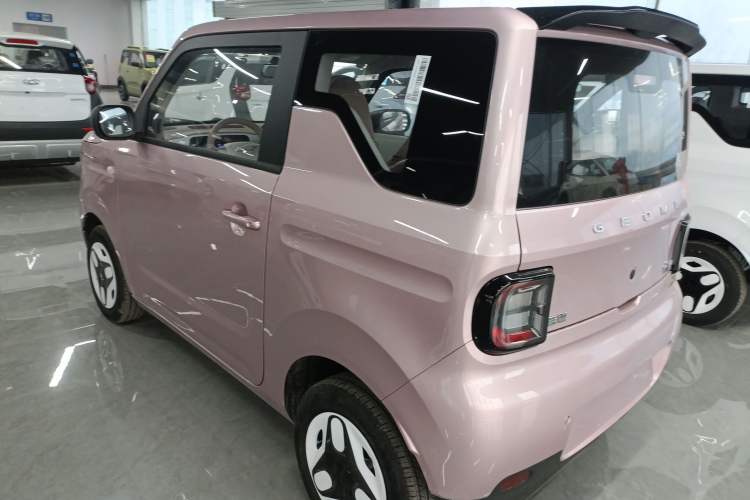 Used Geely Galaxy Panda 2025 210 km – Yuanqi Bear Exterior 3