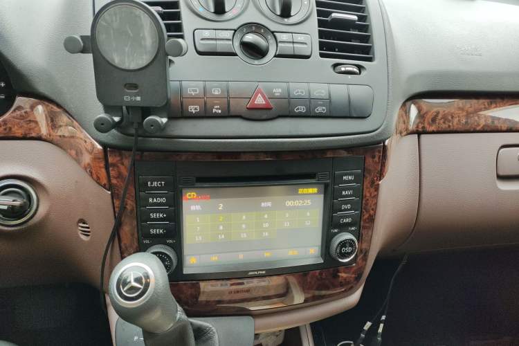 Used Mercedes-Benz Vito 2013 3.0L Elite Edition