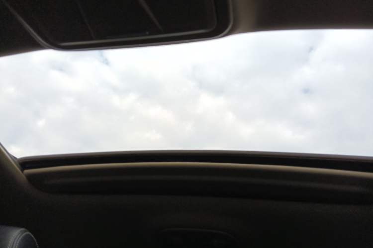 Used Geely Auto Emgrand 2017 Sedan Million Edition 1.5L Manual - Upward Version