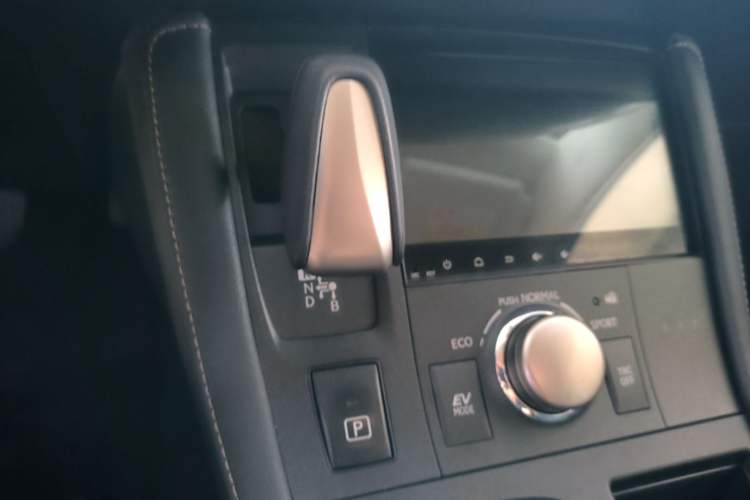 Used Lexus CT 2014 CT200h Elite Edition Monochrome