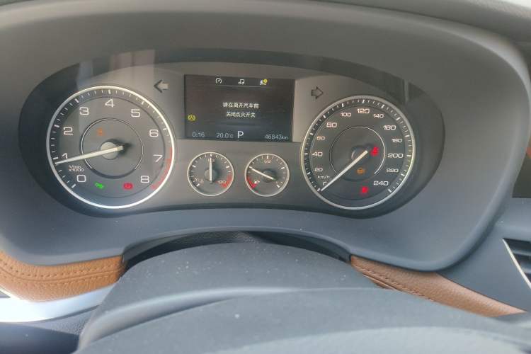 Used BORGWARD BX7 2018 28T Four-Wheel Drive Luxury Version 5 Seats China V Emission Standard