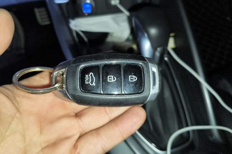 Used Hyundai Lafesta 2019 280TGDi Smart Speed Version China VI Standard Vehicle Key