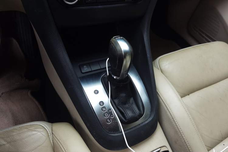 Used Volkswagen Golf 2012 1.4TSI Automatic Luxury Edition
