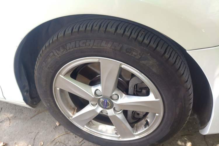 Used Volvo V40 2016 T3 Zhiyi Edition