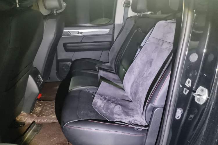 Used JAC Group Hantoo 2023 2.0T Automatic Gasoline All-Wheel-Drive Elite Version Standard Dual
